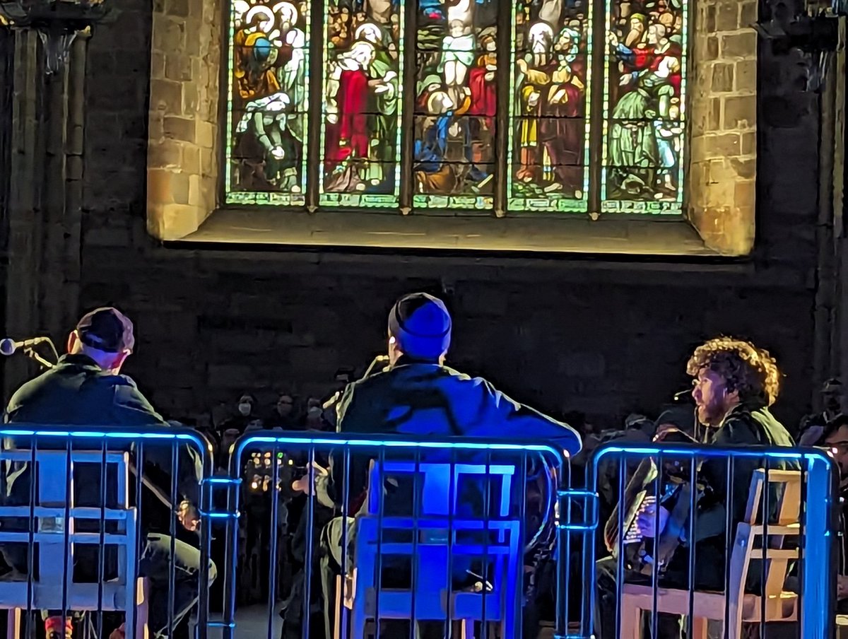 TeddyJamieson's tweet photo. Lau at St Giles for #firstfootin https://t.co/L6cQSkQcsU
