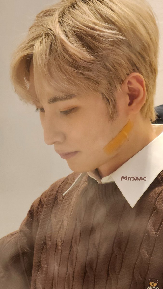 231231 MIL TOAST HOUSE 🍞☕️ <a href="/isaacvkm_1212/">Isaac Vkm</a>  🥺🩵

#IsaacVkm #邬凯名 #아이젝 #SKYE