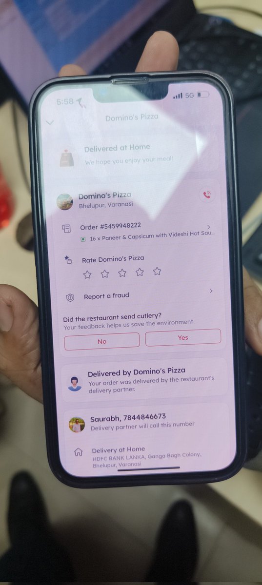 Gauravraz2's tweet photo. @CareDominos Now the order is showing delivered but I have not received why? @dominos https://t.co/WOC7BLjuYV