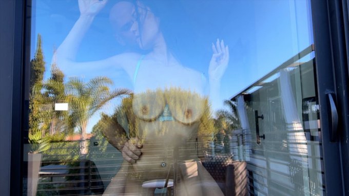 VID SOLD! Petite Model Gives Sloppy Blowjob 🔥 Check it out! https://t.co/JxWTzHwhtu #MVSales @manyvids<a href="/tag/mvsales"class="tags"><span>#mvsales</span></a>