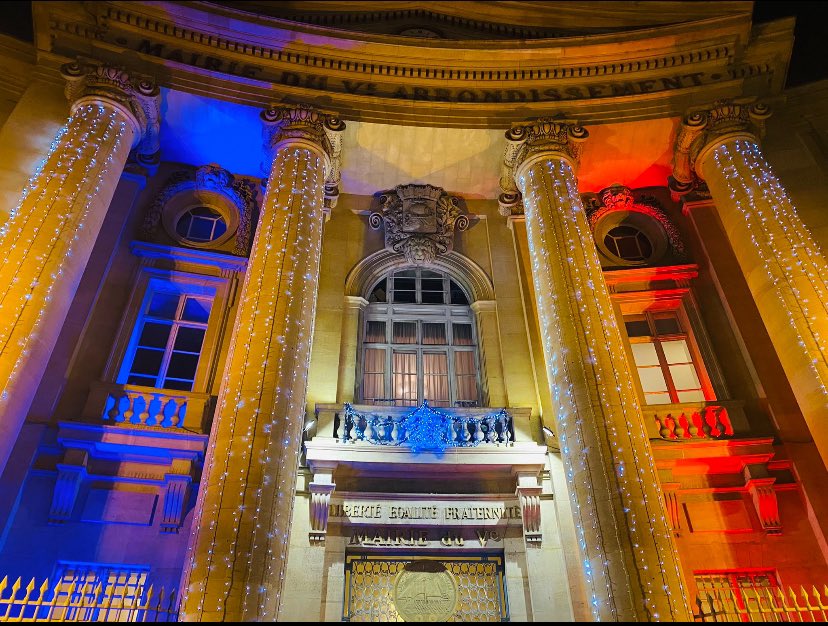 Mairie du 5e (@mairie5paris) on Twitter photo La maire <a href="/FBerthout/">Florence Berthout</a>, le conseil municipal et les services municipaux de la <a href="/mairie5paris/">Mairie du 5e</a> vous souhaitent, ainsi qu’à vos proches, une très belle et heureuse année 2024 🧚🏻 #paris5 #NouvelAn2024 La maire <a href="/FBerthout/">Florence Berthout</a>, le conseil municipal et les services municipaux de la <a href="/mairie5paris/">Mairie du 5e</a> vous souhaitent, ainsi qu’à vos proches, une très belle et heureuse année 2024 🧚🏻 #paris5 #NouvelAn2024