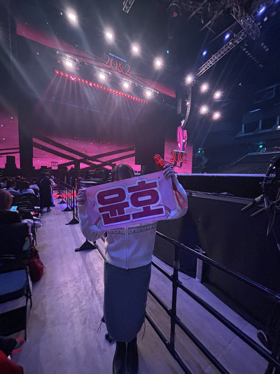 みんみん tweet media