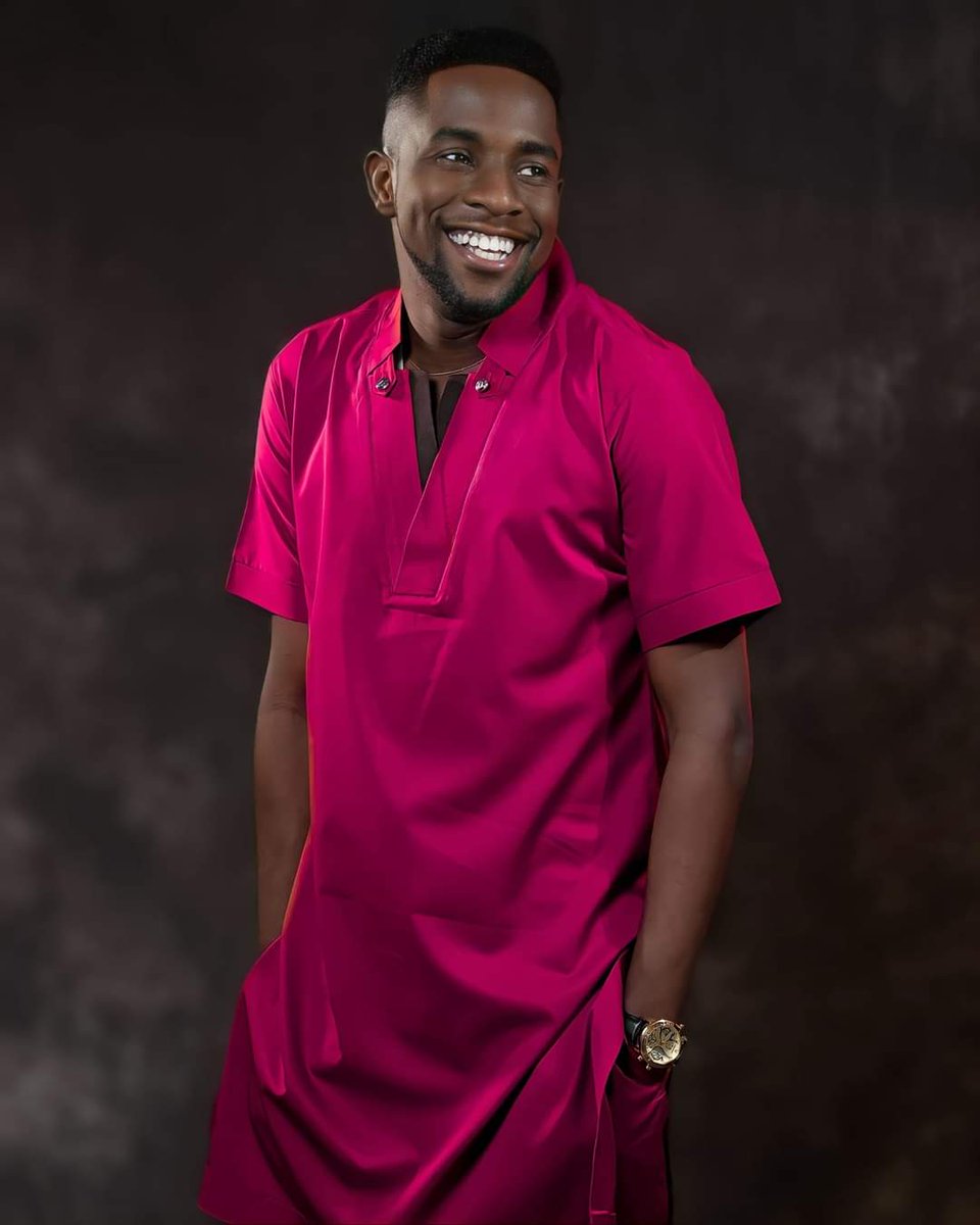 ministerguc's tweet photo. HAPPY NEW YEAR BELOVED π JESUS LOVES YOU π
#MinisterGUC #allthatmatters #Jesus #EeZeeconCeptzGlobal #2024 #GodIsHelpingUs #ToYawehsDelight https://t.co/tEYeWNM6QH