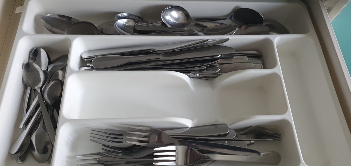 Emma Runswick 🏳️🌈 tweet media