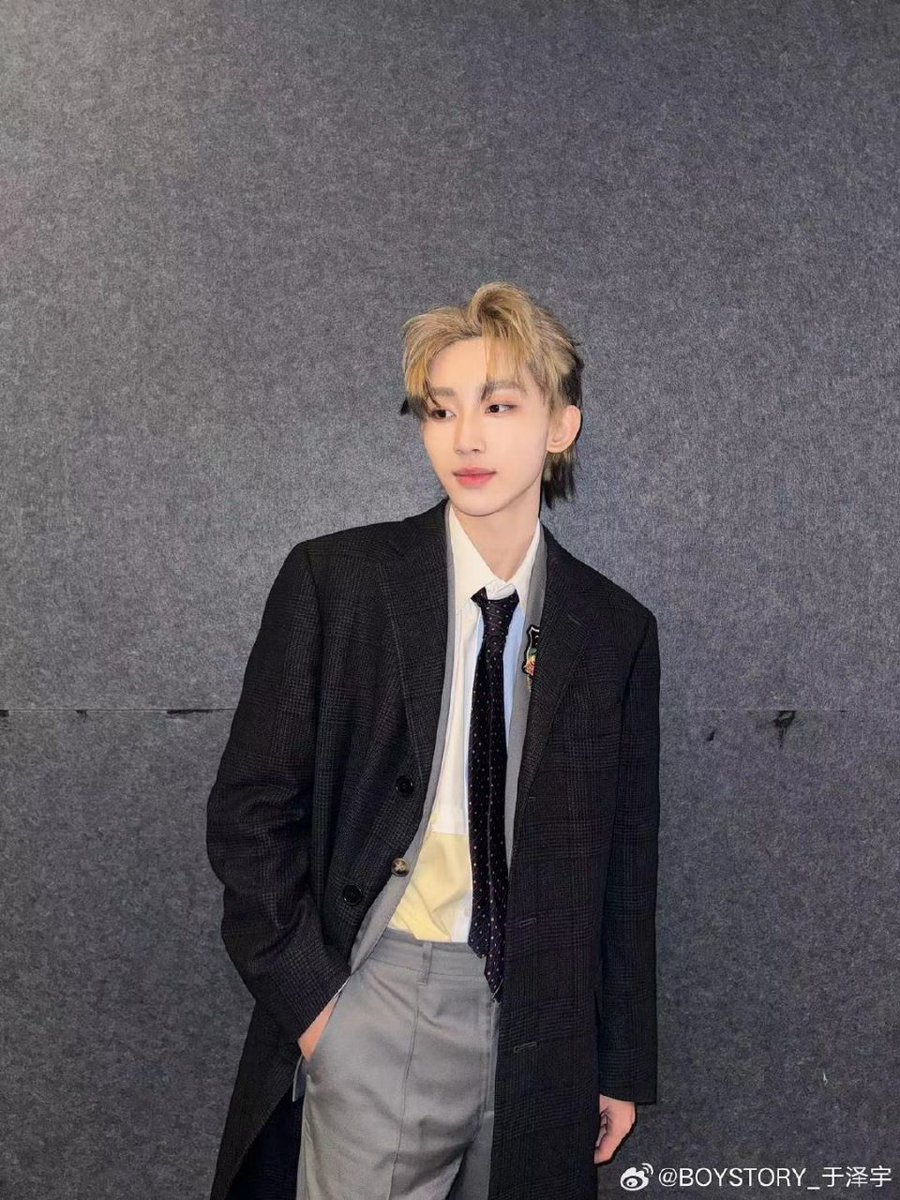 luvszeyu's tweet photo. [240101] Zeyu Weibo Update~ 🐟

Caption:
2023过的有意义且充实
2024加油！新年快乐～

Translate:
Live a meaningful and fulfilling life in 2023
Come on 2024! Happy New Year~​​​

#boystory #yuzeyu #于泽宇 #boystoryjyp #boystoryofficial

[1/2] https://t.co/u8fXIdB0kJ