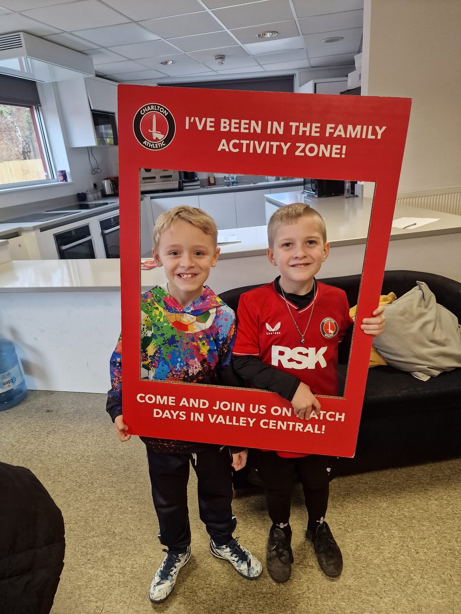 Corrine0392's tweet photo. Oscar and Jack starting their year the best way they know how to!! Supporting their team @CAFCofficial https://t.co/Y6BGcavOiQ