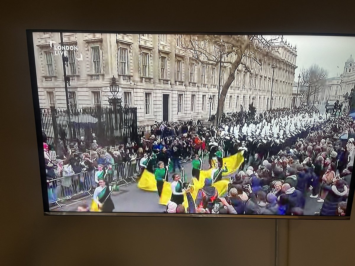 Leslie Bunder tweet media