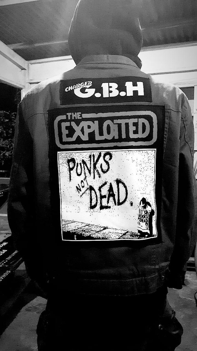 Everyone Is Sick tweet media