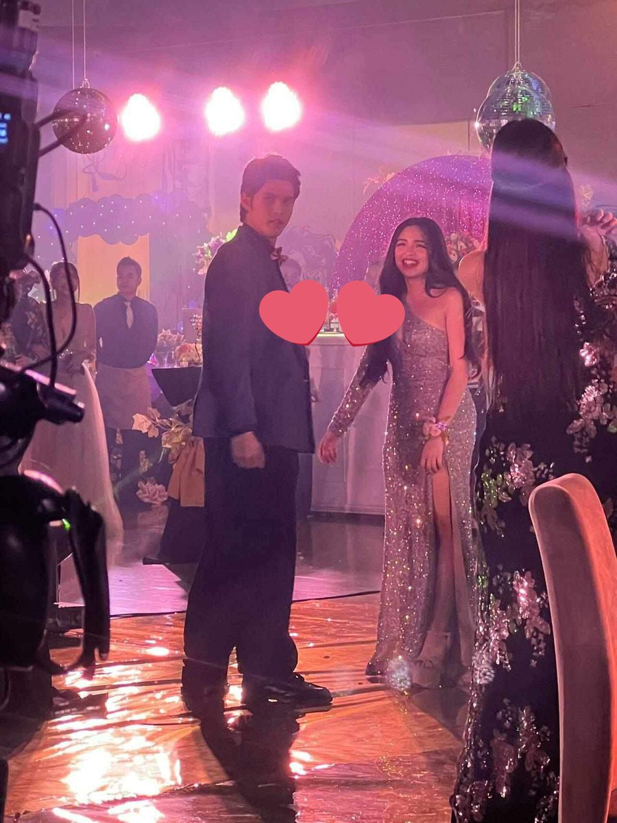 ninangsofkd's tweet photo. Guys! See how happy Sky here! 

NasaSKYBET AngCHANCE

#SHHopeful https://t.co/NXtSkuV4eE