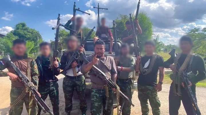 ZinMayO06397158's tweet photo. နှစ်သစ်လက်ဆောင်
မယ်စဲ့ကို ၁၀၀%soldoutလိုက်ပြီ https://t.co/LVxEKjSXT8