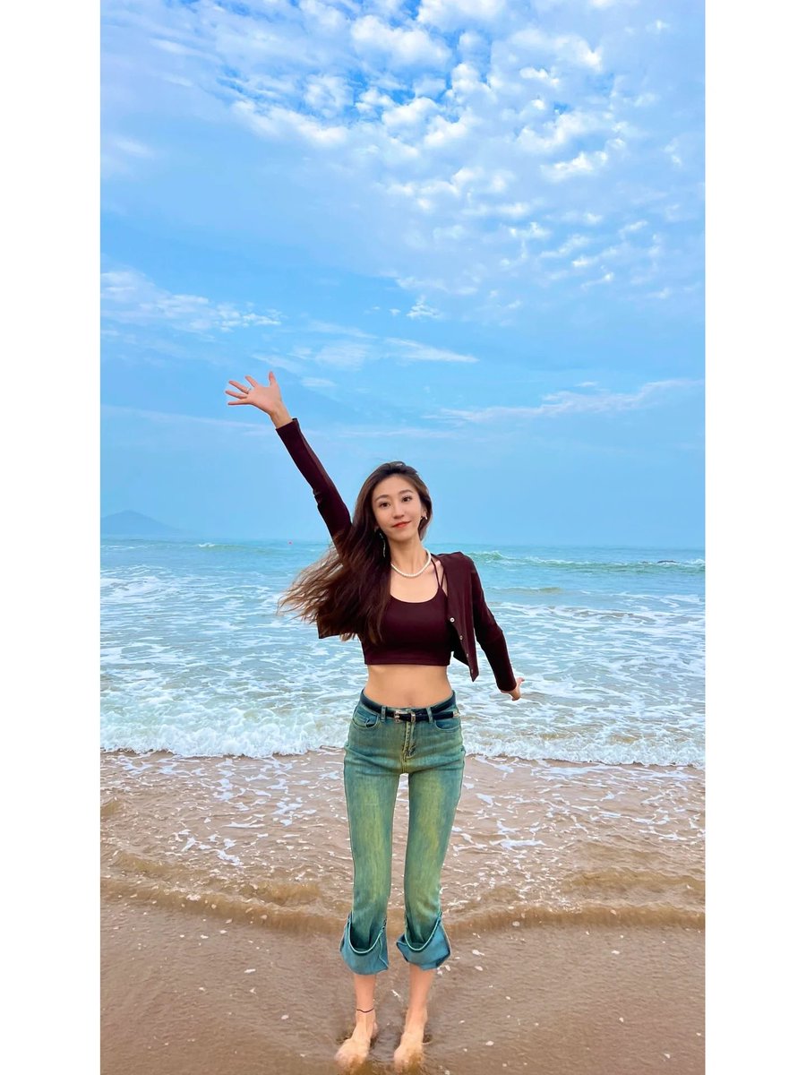 TripleWoodz's tweet photo. PLEASE FOLLOW ME！！！

： ）

#空姐 #制服 #纯欲#熟女#porn #丰满#吊带#蕾丝#黑丝#可愛#綺麗#love#instagood#fashion#art#selfie#instadaily#friends#lingerie#blonde#cute#beautiful#asiangirl#swimwear#cosplay#bikini#sexy#beauty https://t.co/PpHpo9tSPR