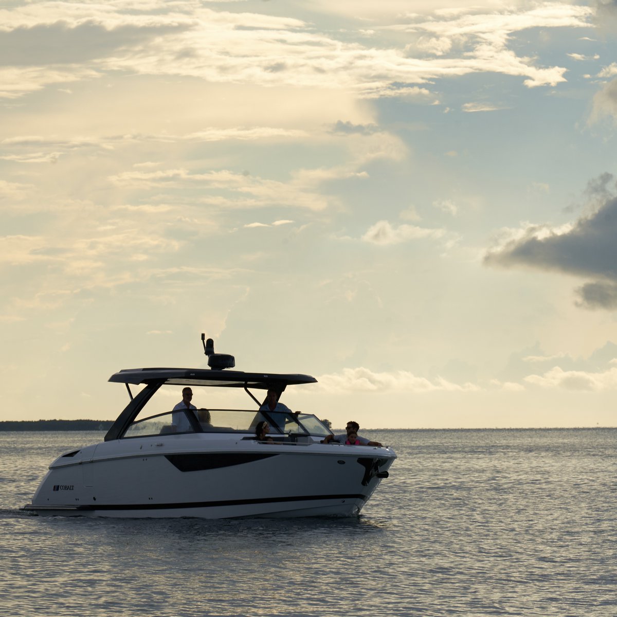 Wishing you a New Year filled with calm seas, exciting voyages, and a harbor of happiness. Happy New Year from Cobalt Boats!

#ExperienceExtraordinary #CobaltBoats #NewYear