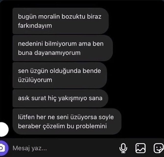 EmirhanEnsar4's tweet photo. Aşk böyle bi şey mi yaa https://t.co/YrCfBKOE63