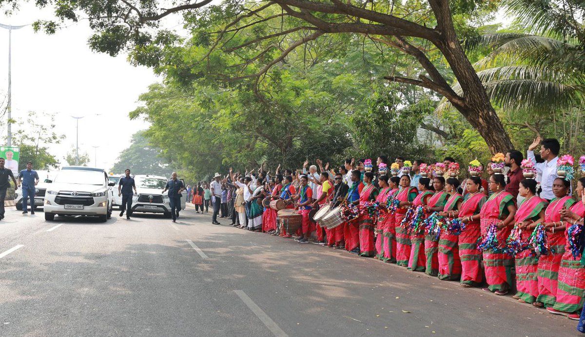 CMO Odisha tweet media