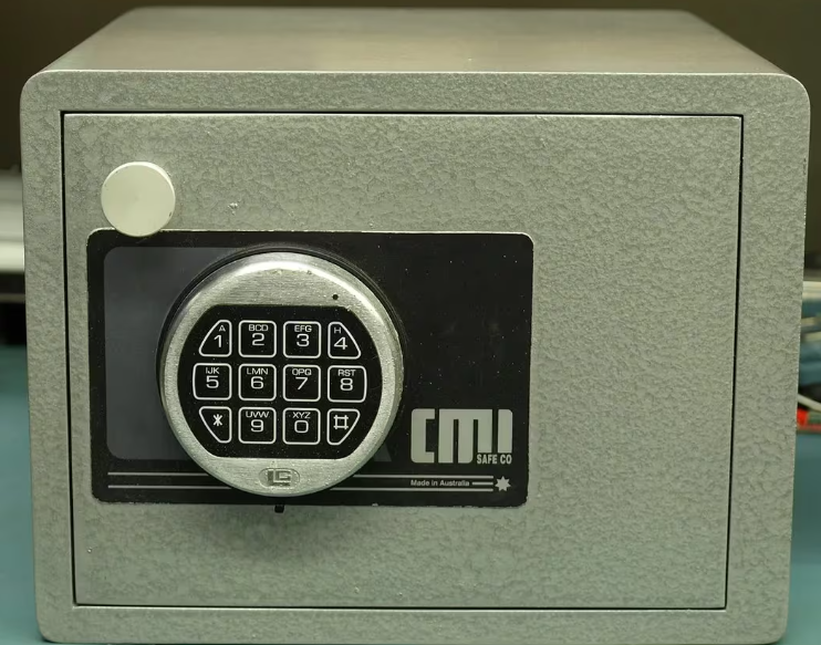 mike haze tweet media