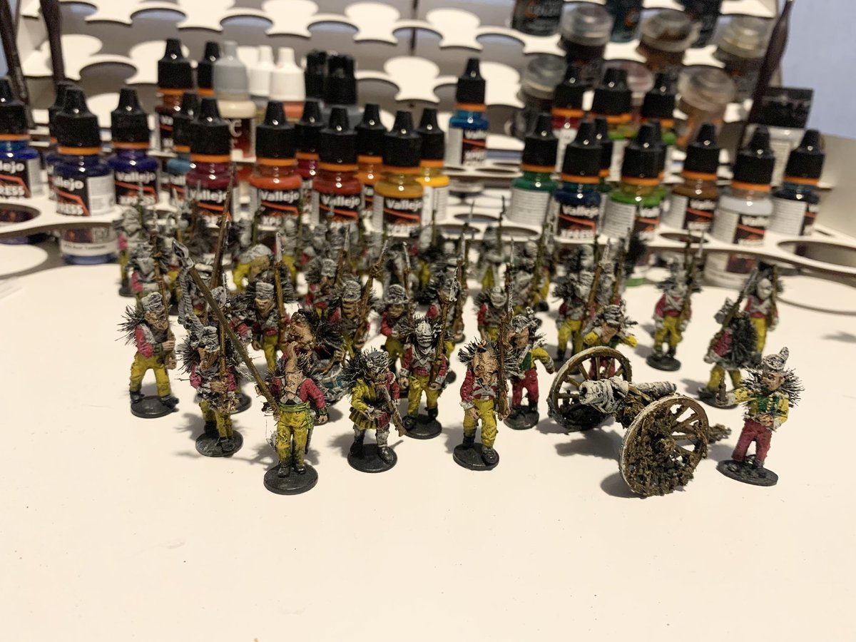 WIP next regiment of turnip, theses are fun, trying out Vallejo Xpress paints for the first time, given the bright colours, I’m leaning towards these being a guard regiment #Corruptingwargames #turnip28 #warlordgames #blackpowder