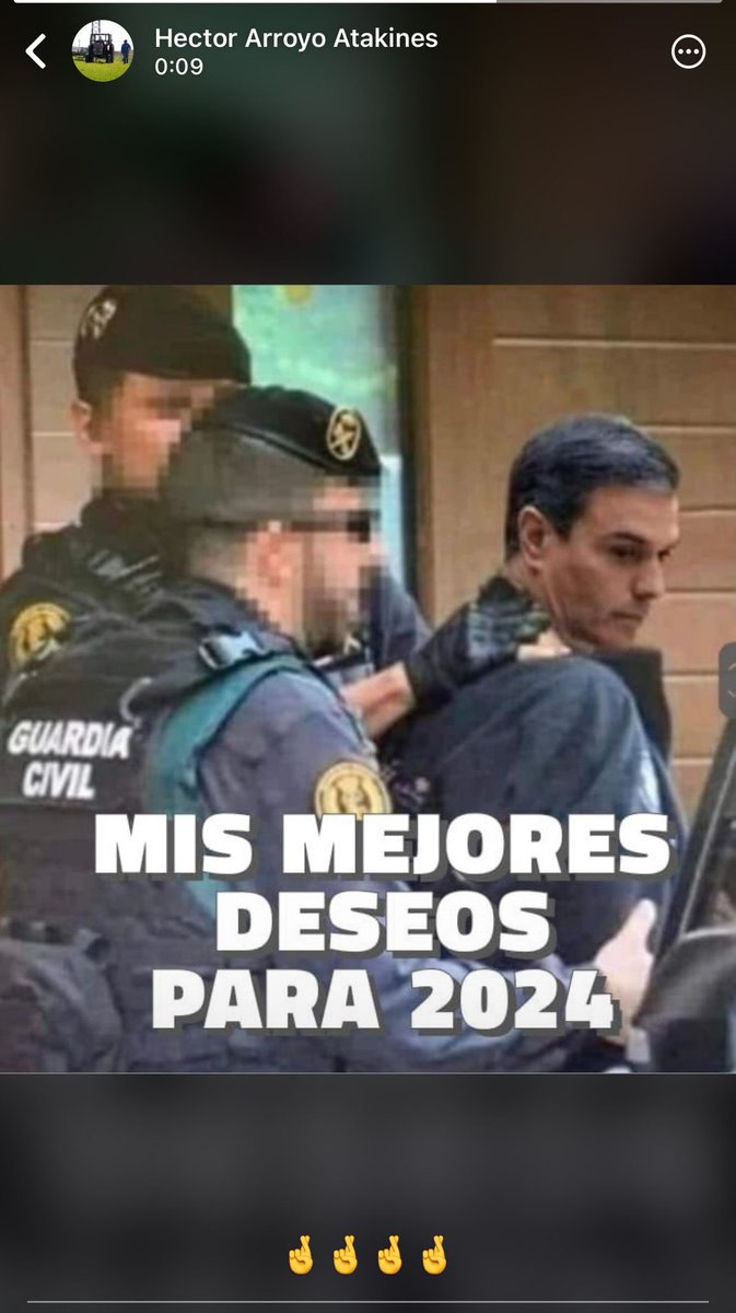 oscar_puente_'s tweet photo. Esto es lo que ha colgado el alcalde de Ataquines del PP esta noche en sus redes sociales. La verdad es que ya es imposible distinguirles de VOX. https://t.co/XervCeCoWu