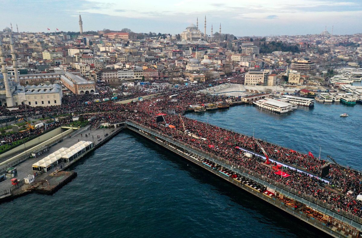 There is an atrocity taking place in Palestine. People are dying every day, every hour. People need to speak up on every platform. 🇹🇷🇵🇸 #ForFairFuture #FreePalestine