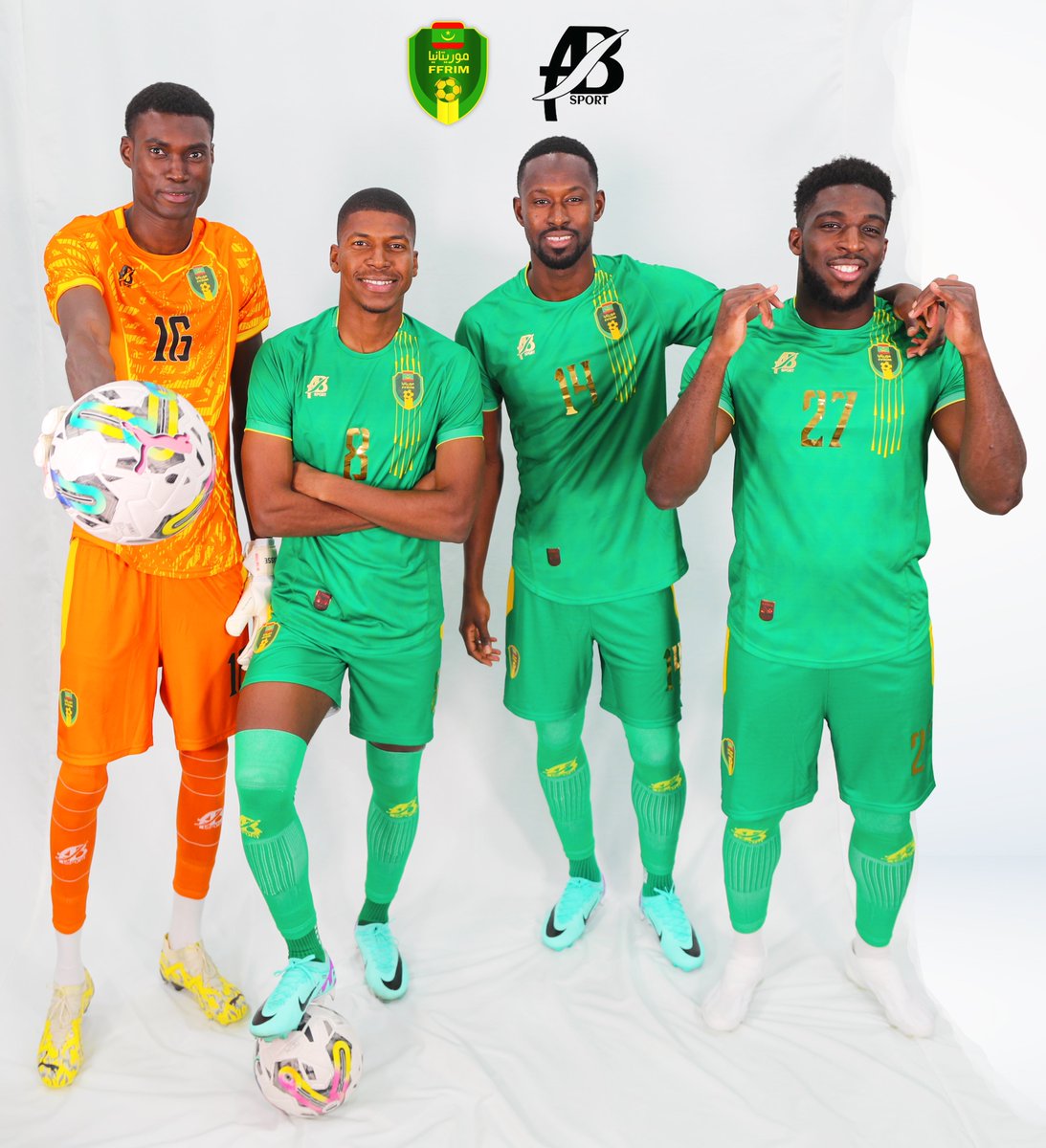ffrim's tweet photo. #FFRIM 📸 | 👕 Les nouveaux maillots domicile &amp; extérieur des 𝑴𝒐𝒖𝒓𝒂𝒃𝒊𝒕𝒐𝒖𝒏𝒆𝒔 🇲🇷 à la CAN 2023.

ℹ️ Les maillots seront disponibles à la boutique @ffrim à partir du mercredi 3 janvier. https://t.co/yEffeDYNOE