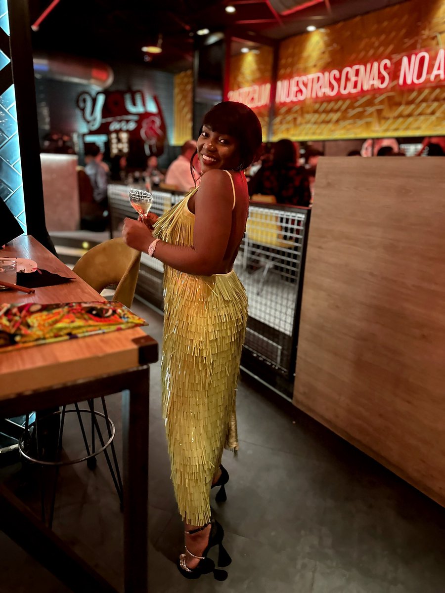 yvonieSpencer's tweet image. NYE 🥰
Happy new year!!