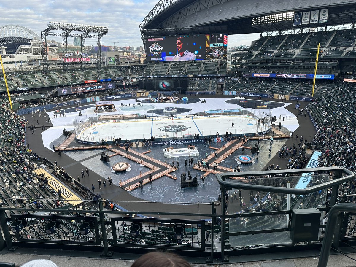 Hi guys!

#VegasBorn #WinterClassic