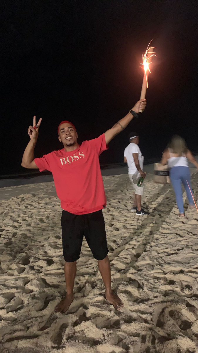 Maaaais um ano nós tá aí firme e forte 🥈🥳🕊️