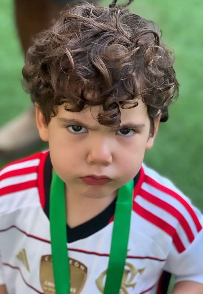 teencrf's tweet photo. o motivo da minha tristeza caso o everton ribeiro saia do flamengo: https://t.co/bgLA4K2g4w