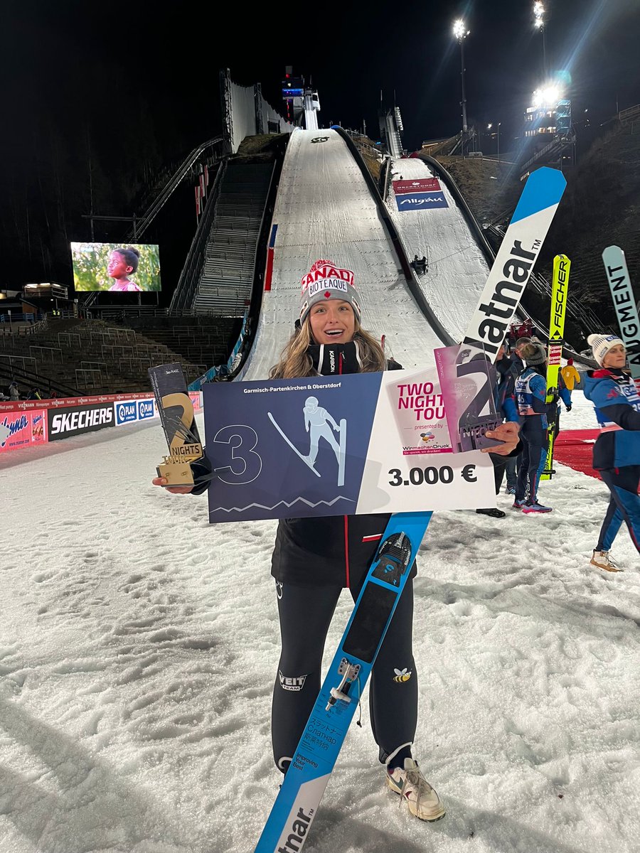 Feeding off team support and a lighthearted team smudging ceremony, <a href="/abi_strate/">Abigail Strate</a> flies into 2024 winning 2nd-straight World Cup medal, taking silver 

Get into Team Canada's medal-winning hive with the <a href="/KarbonSports/">KARBON</a> Competition Report:
skijumpingcanada.com/2024/01/01/abi…