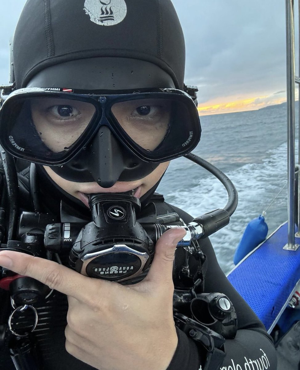 307SPACE's tweet photo. hyunsik's new post for the new year!!!

— #LIM_HYUNSIK #비투비 #임현식 ☆ https://t.co/48e00CvjIe