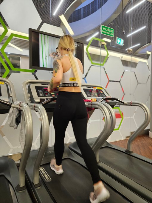 Jaki pierwszy dzień nowego roku, taki cały rok❤️ @primeshowmma https://t.co/MJYV5ZvuHK<a href="/tag/rchwid"class="tags"><span>#rchwid</span></a><a href="/tag/meczprzyja%C5%BAni"class="tags"><span>#meczprzyjaźni</span></a>