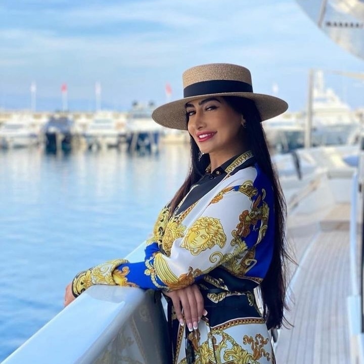 Happy new year lovely 🥰fans