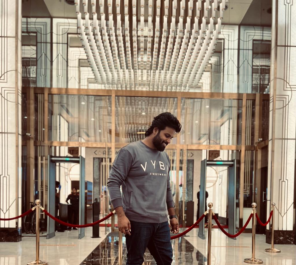 Happy new year 💥

#vimalieshsekar