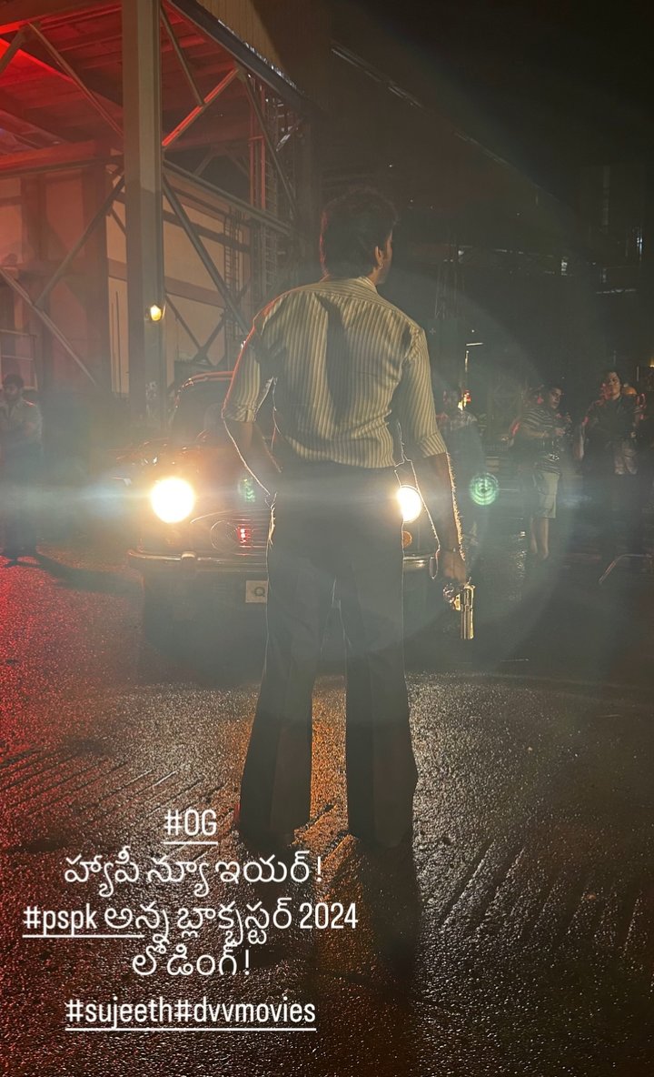SingleMan122's tweet photo. #Actorvenkat from the Sets of #OG 🥵🔥🔥🔥🔥🔥🥵🥵 https://t.co/c3Amuk6lst