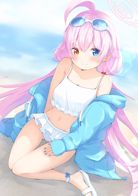 今日はホシノの誕生日ですね!一昨年の夏に水着絵を描いていたので再掲します〜Happy Birthday#ブルアカ 