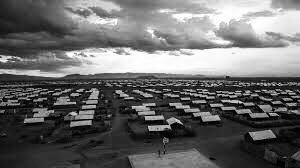 KanereNews's tweet photo. From #Kakuma, to #Dadaab, to refugee camps in #Gaza, and elsewhere where situations continues to worsen; wishing you a Year of Hope and Resilience!! ✨ https://t.co/XSymS9Nnwl