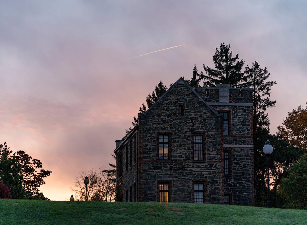 Marist's tweet photo. Wishing you joy and abundance in 2024!☀️💫 #HappyNewYear, Red Foxes! https://t.co/ZGoPUevBbE