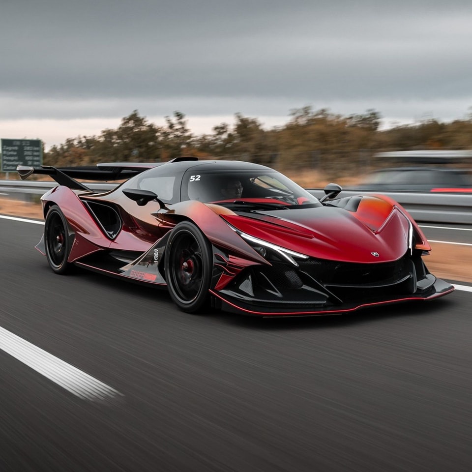 CarManToday's tweet photo. the Apollo Intensa Emozione! https://t.co/Ee4xCh175b