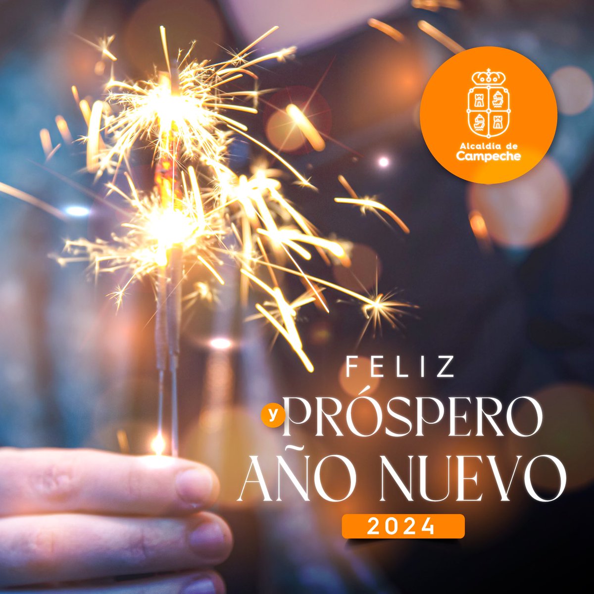 ¡Feliz año nuevo! 🎊 

Que este nuevo año traiga abundancia y éxitos, y que la salud y la prosperidad llenen sus hogares.✨ 

¡Bienvenido 2024! 
Campeche #CapitalAmable 🧡