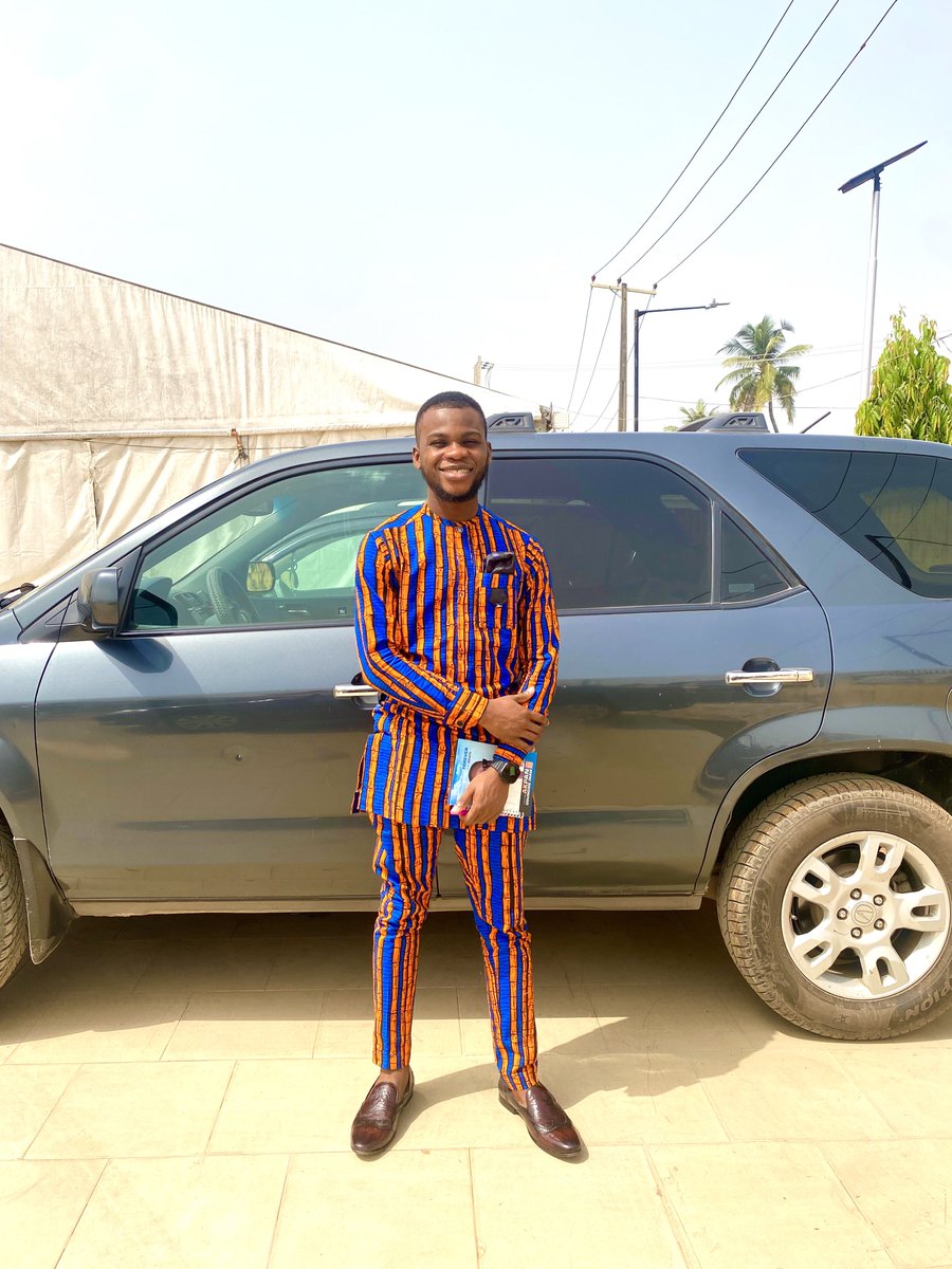 ogapopote's tweet photo. Happy New Year 🎆🎉🥳 #2024 https://t.co/OZ1m8vUXPk
