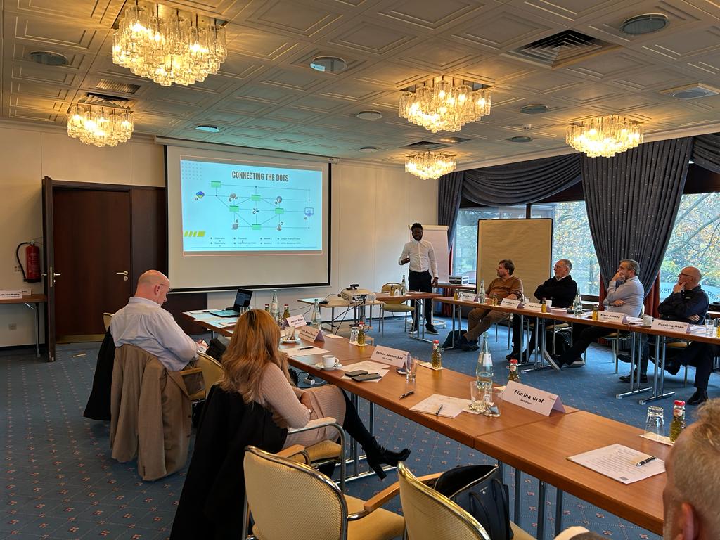 ninjapandat's tweet photo. 2023 was such a handful year, lots of lows and highs

1. In Frankfurt, I had the opportunity to present @hedera as a sustainable integration for the mineral industry supply chain.

2. Tried everything to make volume return to HashGuild but it seemed the stars were not aligning 😔 https://t.co/I7RYjn6aAW