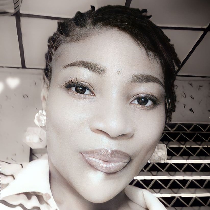 Queen Ama🇳🇬✂️ tweet media