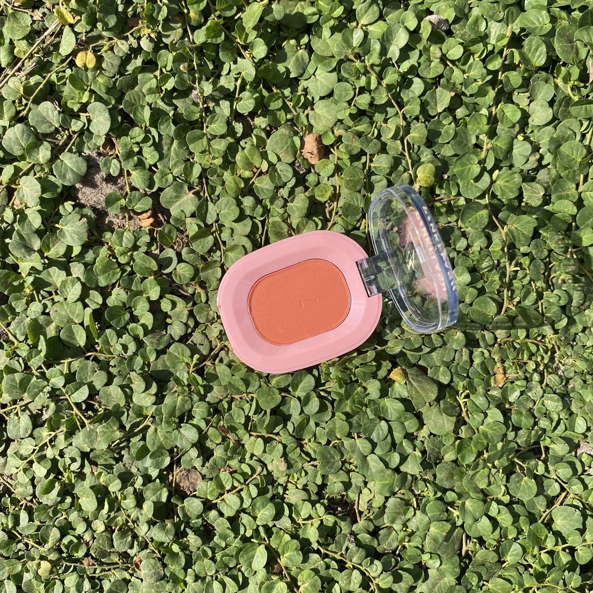 rachiecha's tweet image. baru cobain blush harga 25 ribuan ini, ternyata worth the price yah