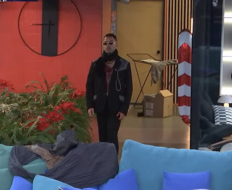 notngnew's tweet photo. por favor #OTDirecto1E https://t.co/teFFxPLRbD