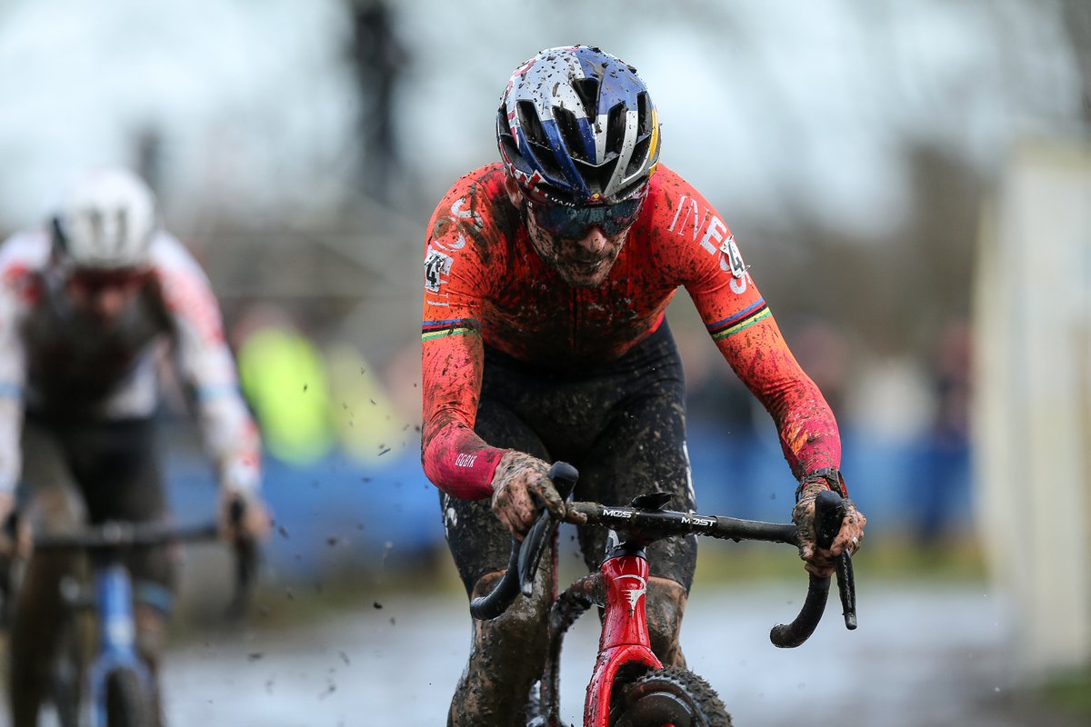 Proper CX conditions today in Baal! 😮 @tompidcock battled through the mud to finish 12th at the #X2OBadkamersTrofee. Next stop: Koksijde on Thursday 🔜 📸 Photopress