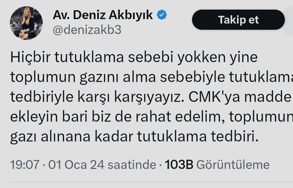 ahmetsimsirgil's tweet photo. Anlamıyorum bunlar nasıl avukat.
Yolda hiç tanımadığı birisi yumruk indirip ağzından kan getirse Yarabbi şükür mü diyecek?? https://t.co/w5nB7d2AU1