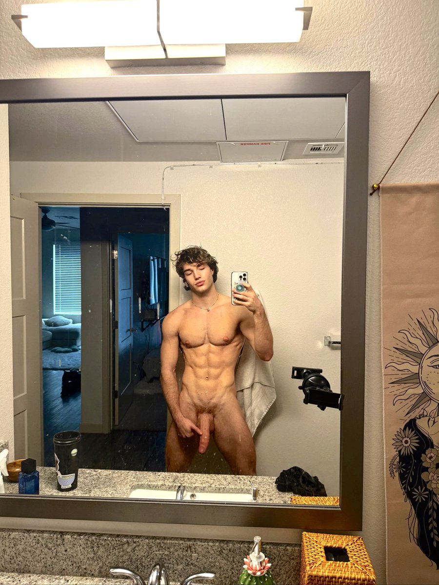 Hazel Hoffman tweet media