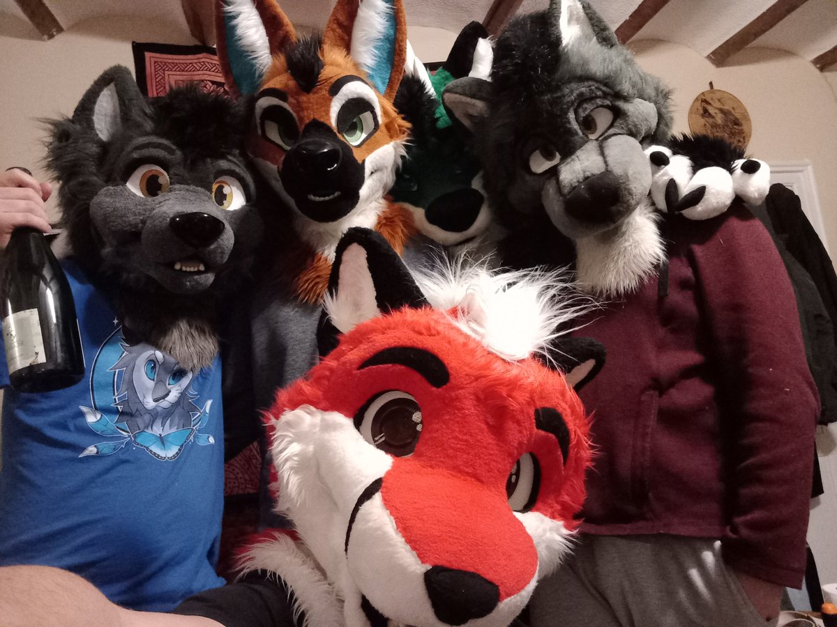 Andrew Fox 🔜 NFC, FWH (@andrew_fox62) on Twitter photo Happy new year everyone, wish you all the best ❤️
With <a href="/elfiiiiiiiii/">Elfi</a> <a href="/SzurkyWolf/">Szürky Farkas @NFC</a> <a href="/Frido_Midori/">Frido Midori</a> and <a href="/RunetheDragon1/">Rune the Dragon</a> Happy new year everyone, wish you all the best ❤️
With <a href="/elfiiiiiiiii/">Elfi</a> <a href="/SzurkyWolf/">Szürky Farkas @NFC</a> <a href="/Frido_Midori/">Frido Midori</a> and <a href="/RunetheDragon1/">Rune the Dragon</a>