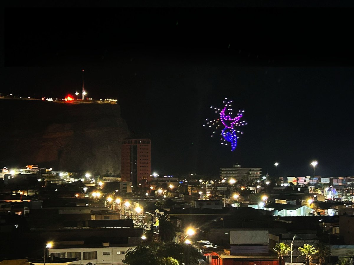 Gerardo_Arica's tweet photo. ¡Feliz Año Nuevo amada Arica! https://t.co/qZYHXFGtAv
