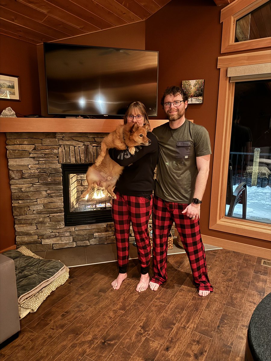 2024 - I’m really looking forward to you! As we enter the year I have this feeling of optimism, clarity and ambition that’s perhaps been missing the last 3 years…like all the building blocks are about to stack 💪🏻🎉
#letsgo #newyear #consistency #hardwork