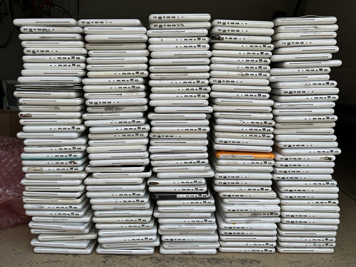 A1342 white unibody, the best all-purpose MacBook ever, currently being scrapped and destroyed by the thousands at a recycler near you. Are you going to do anything about it?#righttoreuse #righttorepair